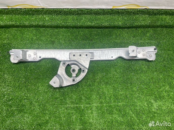 Стеклоподъемник электрический, передний левый