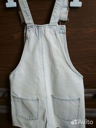 Пакет Zara Джинсы, п/комбинезон, кофты, шарф