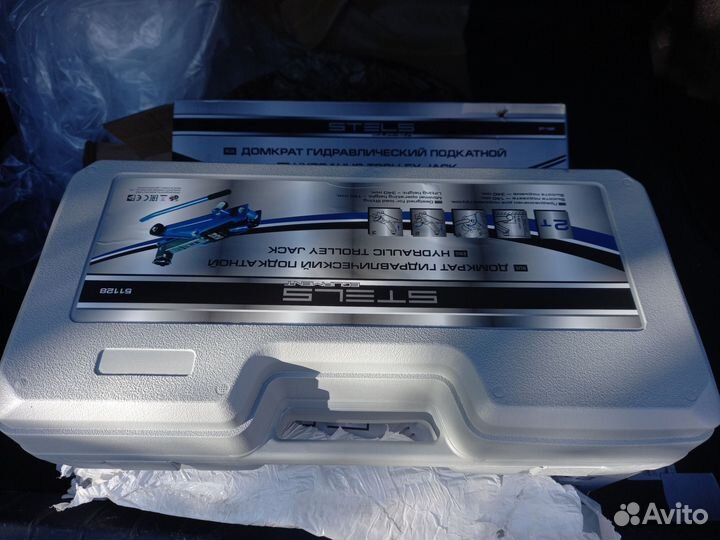 Новый домкрат подкатной 2 т stels в кейсе