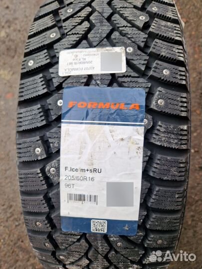 Pirelli Formula Ice 205/60 R16 96T