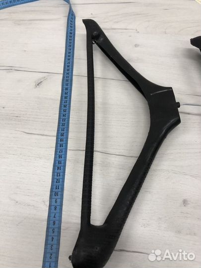 Плечики деревянные и пластмасса