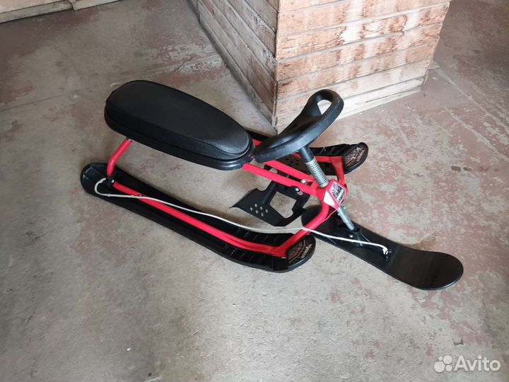 Детский снегокат Torneo