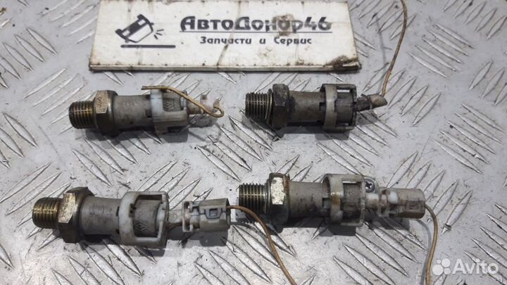 Датчик давления масла двигателя K4M Renault