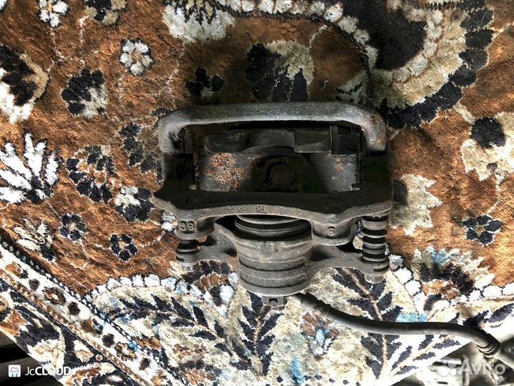 Суппорт на nissan AD VY11 WFY11 QG13DE