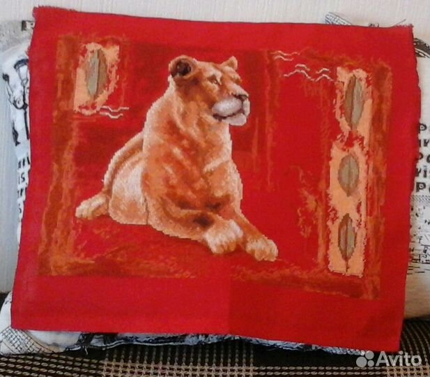 Вышивки крестиком(вышиты вручную)