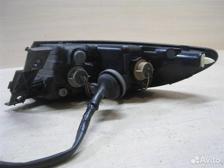 Фонарь задний наружный левый Honda Civic 5D (FN)