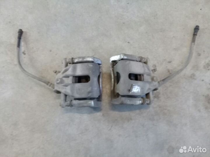 Суппорт передний Nissan Almera G 15