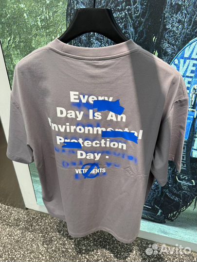 Футболка мужская Vetements