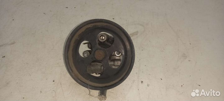 Насос гур Mitsubishi Pajero Sport 2 4d56