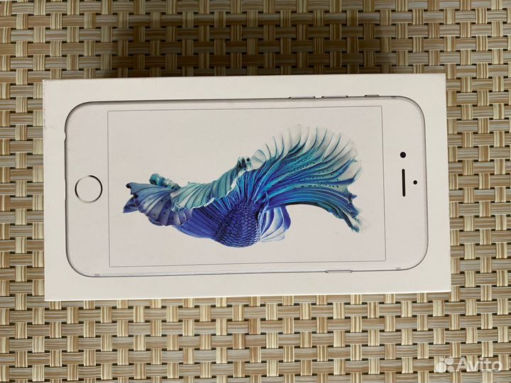 iPhone 6S, 32 ГБ