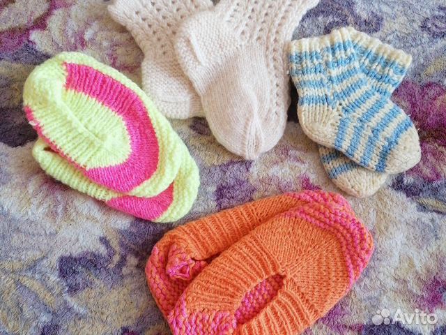 Вязаные носки и следки детские