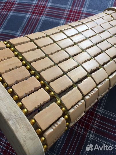 Подушка для бани. Дерево