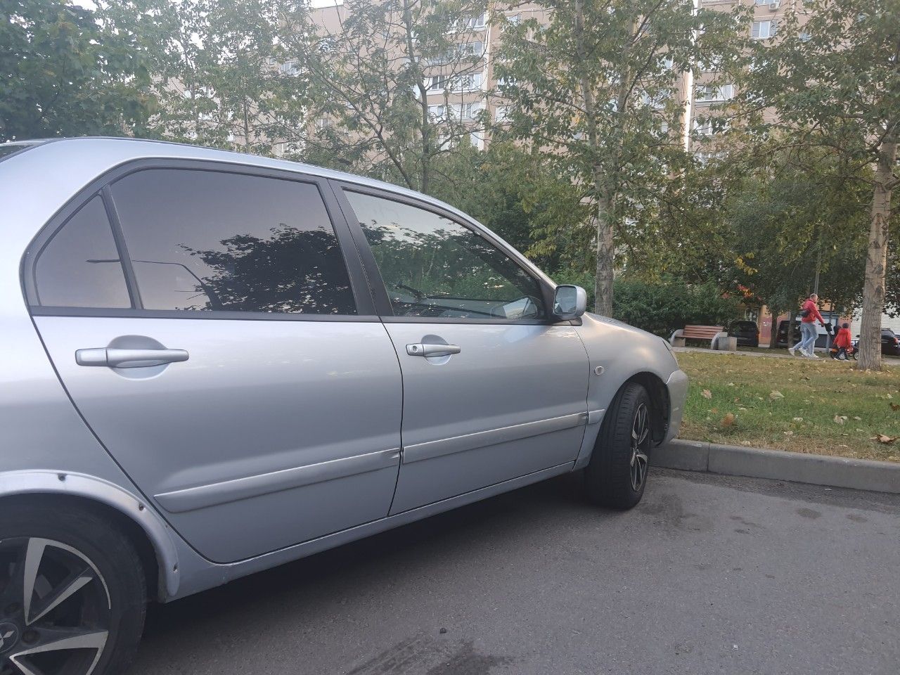 Mitsubishi Lancer: фото владельца