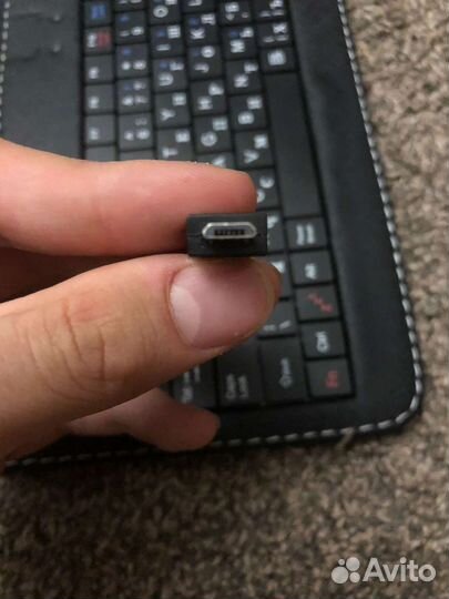 Чехол для планшета с клавиатурой