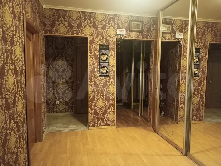 3-к. квартира, 84 м², 2/9 эт.