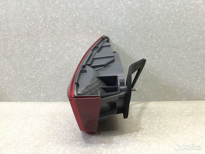 Фонарь задний внутренний левый Kia RIO 2011-2017