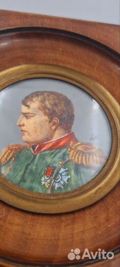 Миниатюра на кости Наполеон