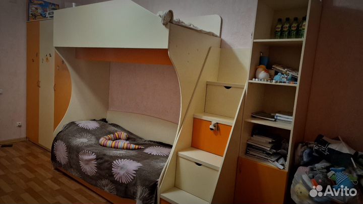 Мебель в детскую комнату бу