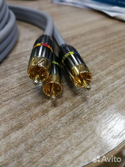 Видеокабель RCA Monster 500CV 2 метра