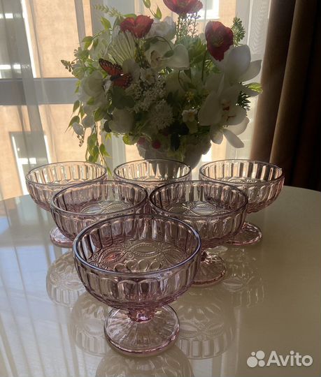 Набор креманок из цветного стекла