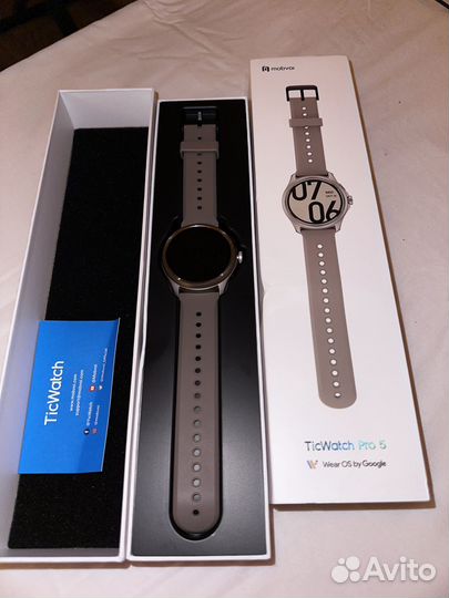 Умные часы TicWatch pro5