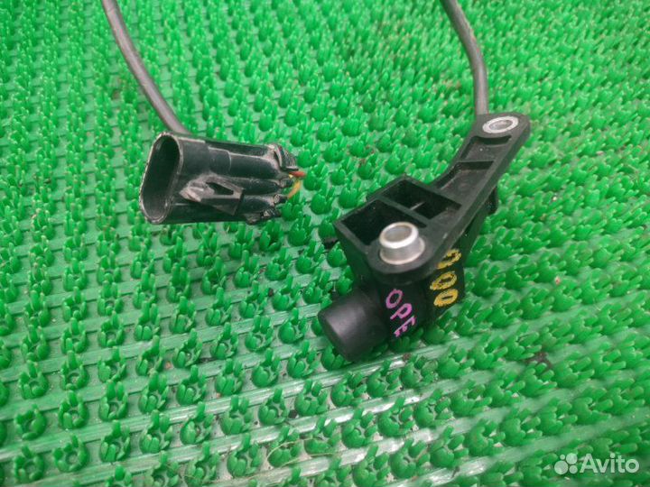 Датчик положения распредвала Opel Astra G