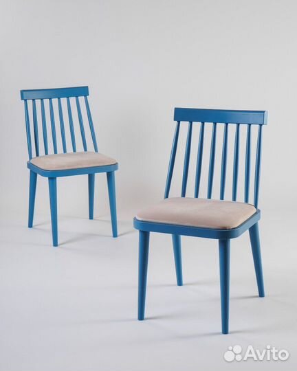 Стул деревянный