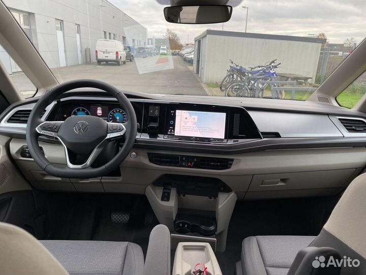 Volkswagen Multivan 2.0 AMT, 2023, 4 950 км