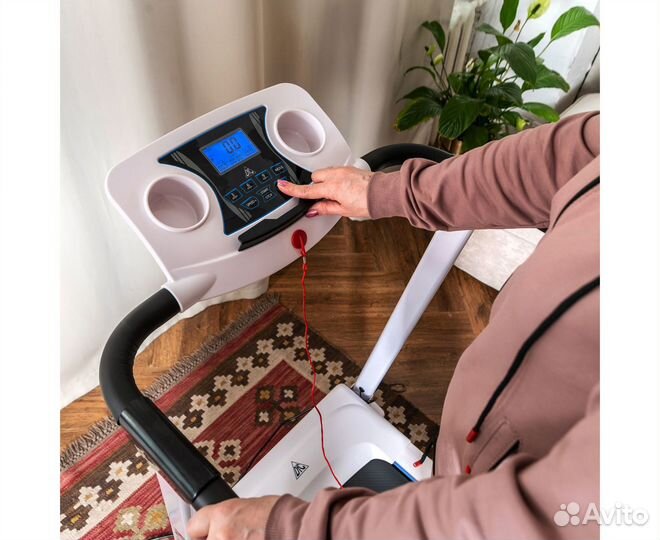 Беговая дорожка DFC avalon