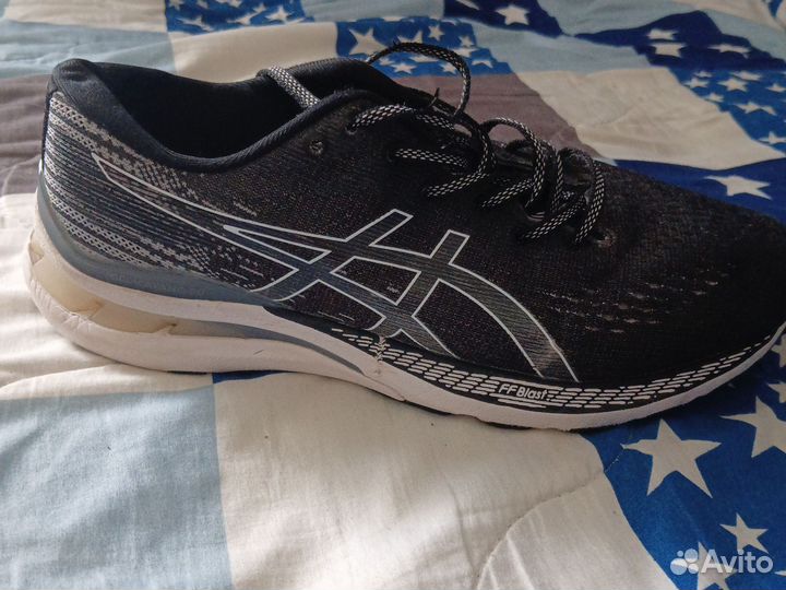 Кроссовки asics gel kayano 28