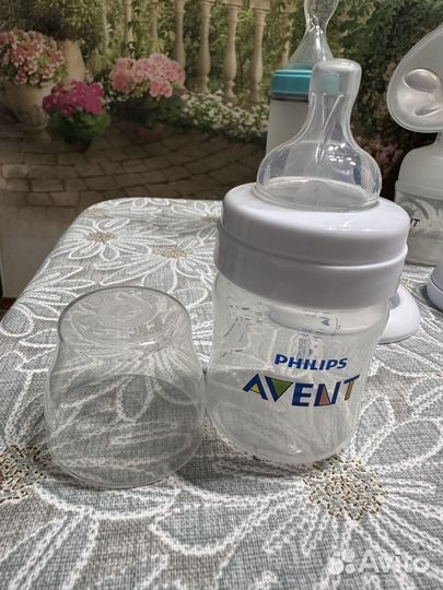 Бронь Молокоотсос Avent ручной, бутылочка