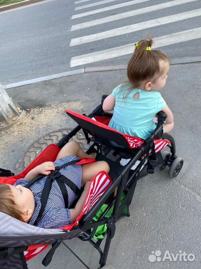 Коляска для двойни или погодок