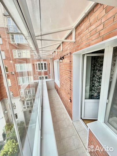 Дверь на балкон