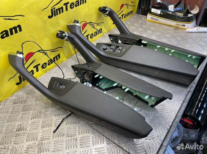 Подлокотник Volkswagen Passat Variant B8 3G5 CHH