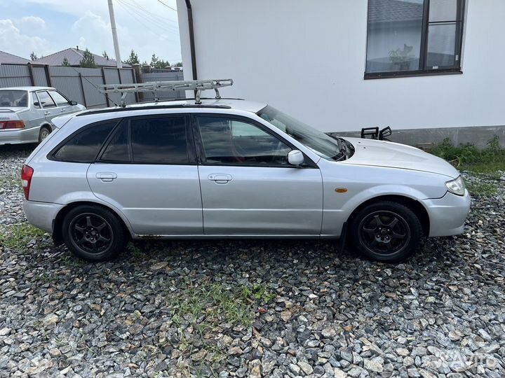 Mazda Familia 1.8 AT, 2001, 361 000 км