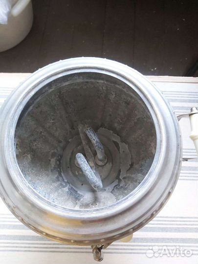 Самовар советский с куклой