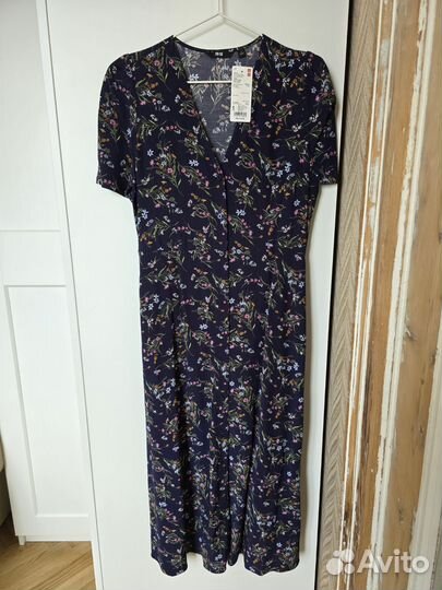 Новое платье uniqlo 44 S