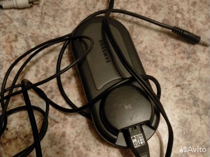 Видеокамера Samsung vp-w71