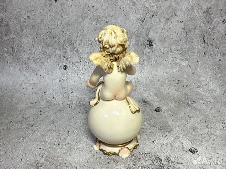 Статуэтка ангел