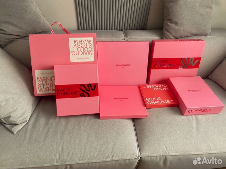 Коробки monochrome
