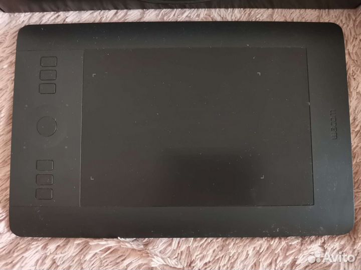 Графический планшет wacom intuos pro s