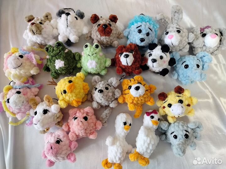 Брелок на рюкзак,ключи,подвеска в машину