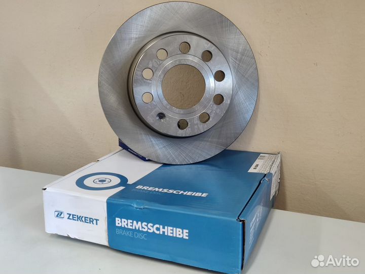 Диск тормозной задний Octavia A7 / A5 jetta 6