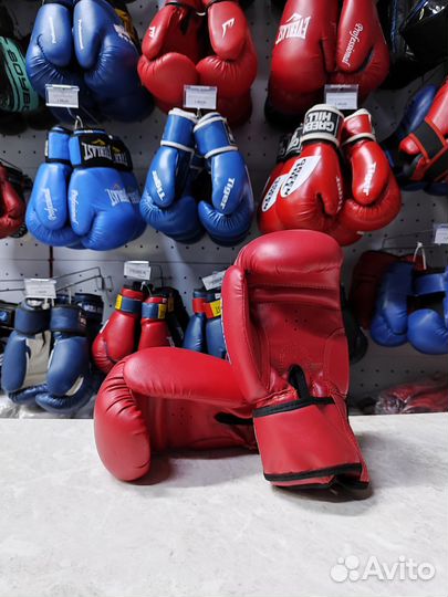 Боксерские перчатки Adidas (10/12 унций)