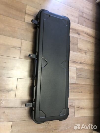 Жесткий кейс для гитары