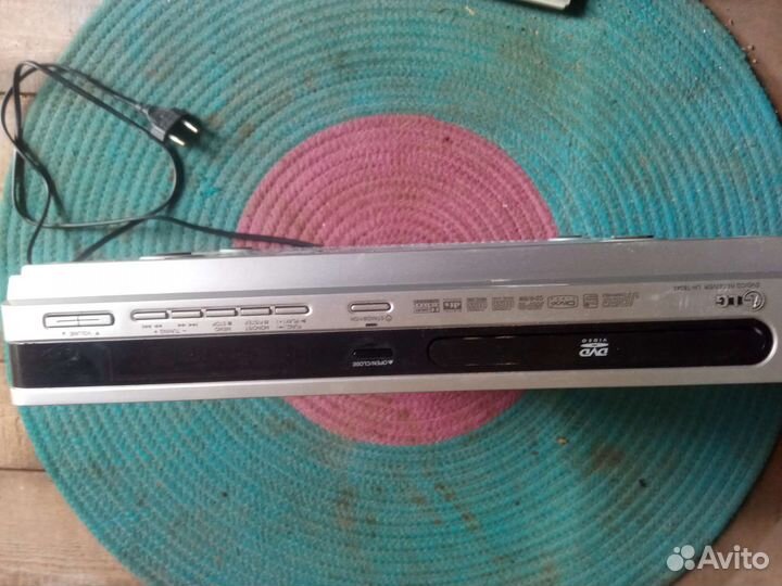 DVD LG рабочий, с пультом