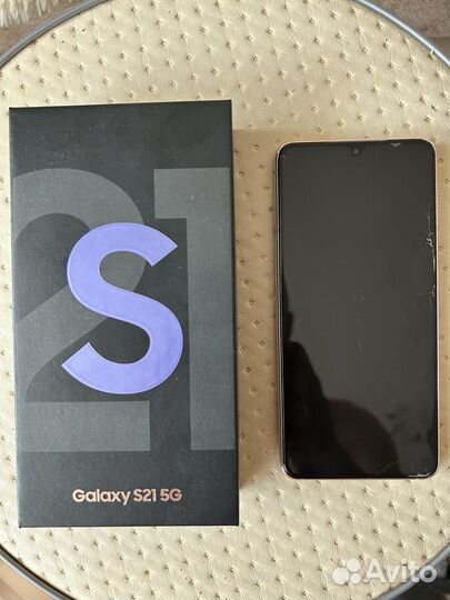 Samsung Galaxy S21, 8/128 ГБ