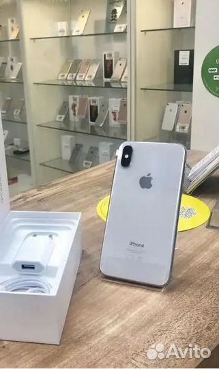 iPhone XS 64 gb silver
