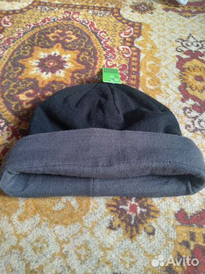 Шапка globe горнолыжная сноубордическая