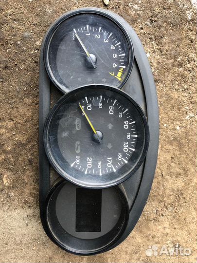 Панель приборов Renault Megane 3